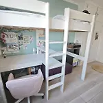 Spacious Near Pere Lachaise Διαμέρισμα